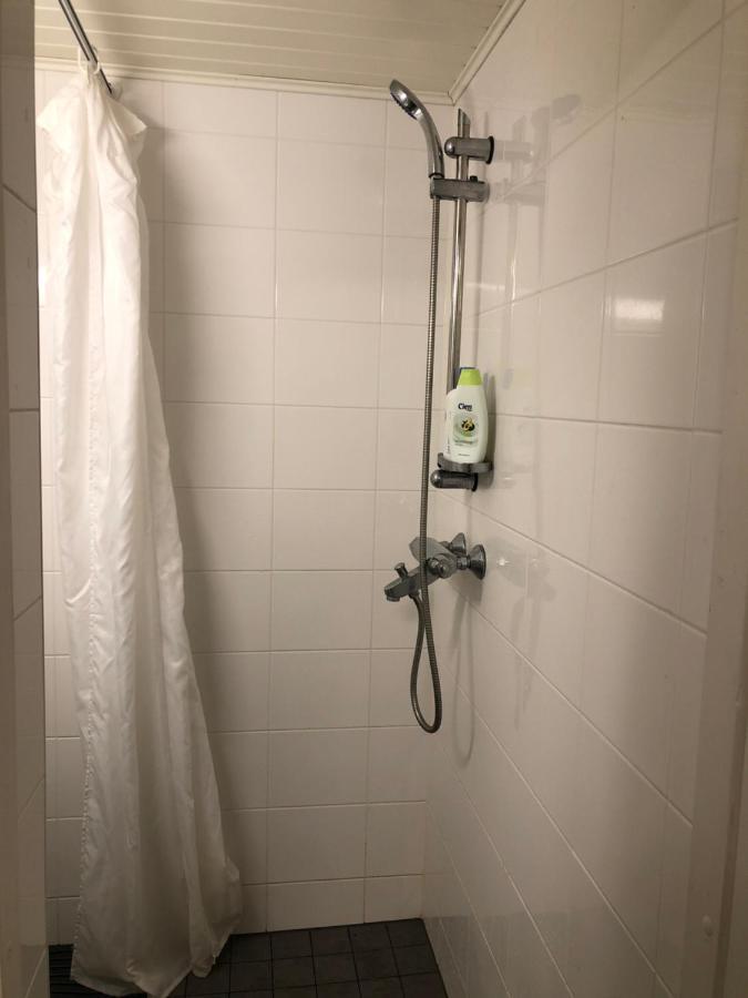 Puutaloyksioe 1 Km Turun Rautatieasemalta Apartment Turku Bagian luar foto